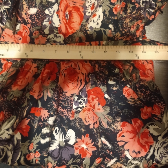 ๐น Spring/Summer Dress - Picture 4 of 5